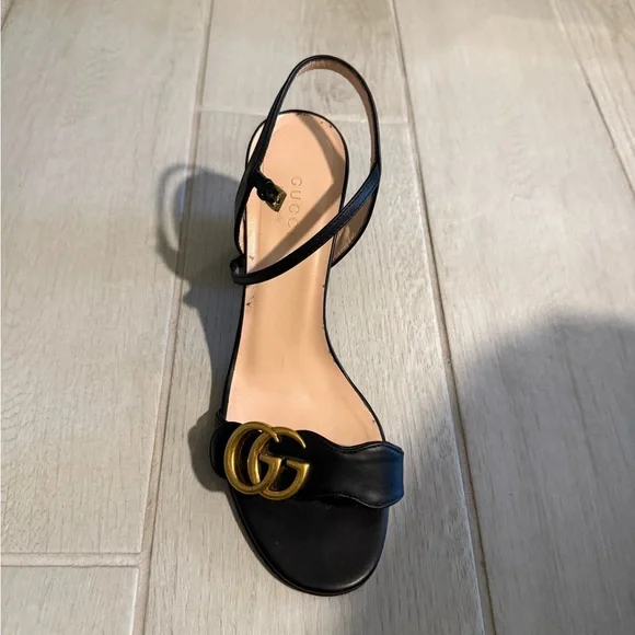 Gucci Black Sandals with Gold Logo GUCCI Black Marmont Gold Bronze Metal GG Logo Sandals Flip  main image 3